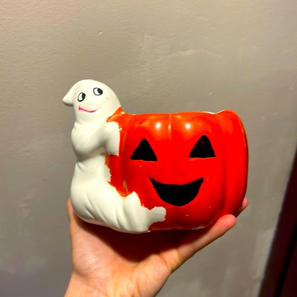 Halloween planter or candy bowl - Picture 1 of 10